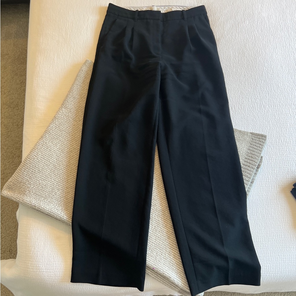Aritzia The Effortless Pant™ - Crepette™